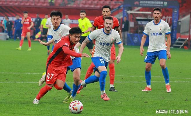 上港连扳两球2-2憾平全北现代，小组赛出线形势更为严峻的简单介绍
