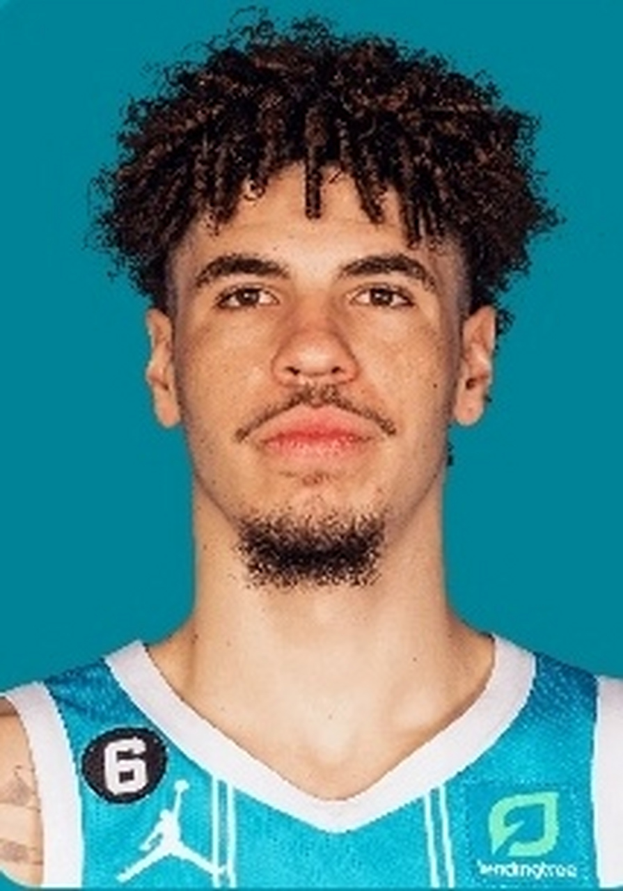 黄蜂再胜老鹰，拉梅洛-鲍尔疯狂表现的简单介绍